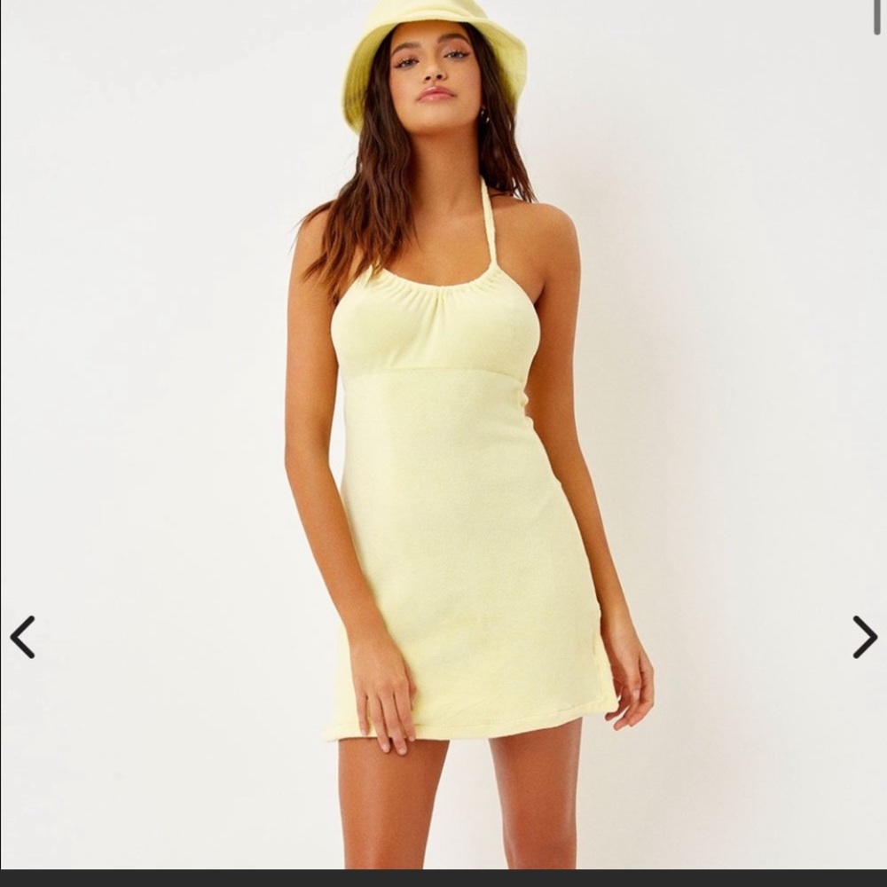 Frankie’s Bikini’s Gigi Dress! **in white color**